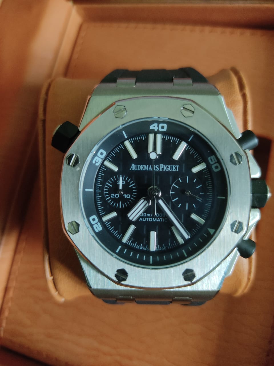 Montre Audemars Piguet Royal Oak Offshore Diver Chronograph 44mm